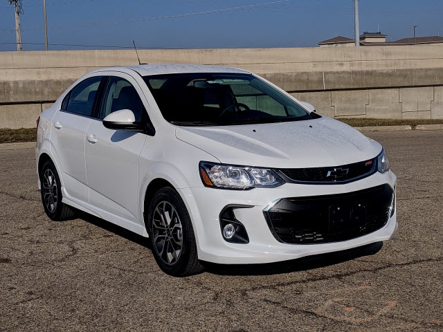 New 2019 Chevrolet Sonic LT 4D Sedan in Bloomington, Morton, Peoria # ...